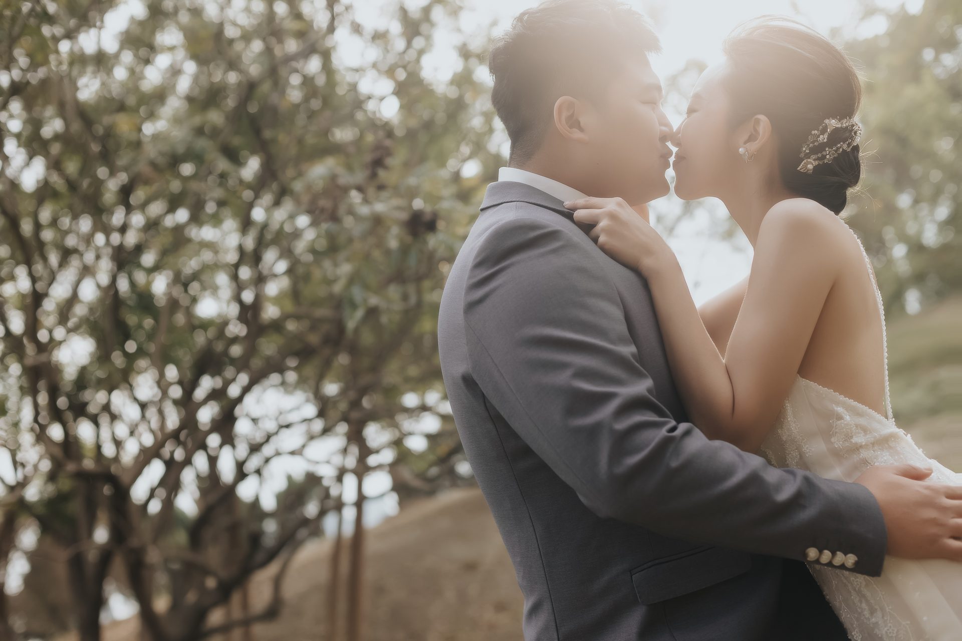 高雄婚紗攝影 果園裡的親吻