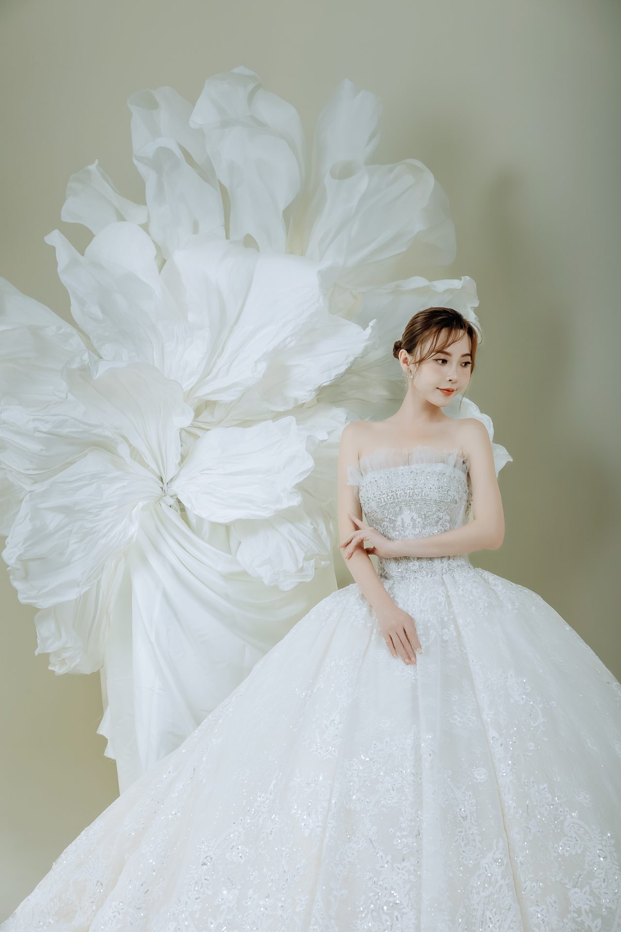 高雄婚紗攝影 純白婚紗立姿